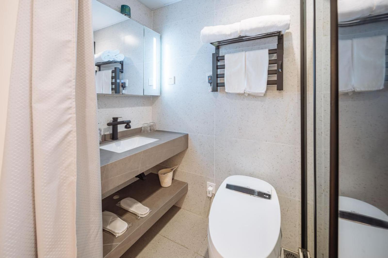 Ketangjian Hotel - Shanghai Railway Station Baoshan Road Subway Station Bagian luar foto